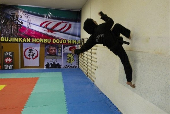 İşte İran ordusunun kadın ninjaları