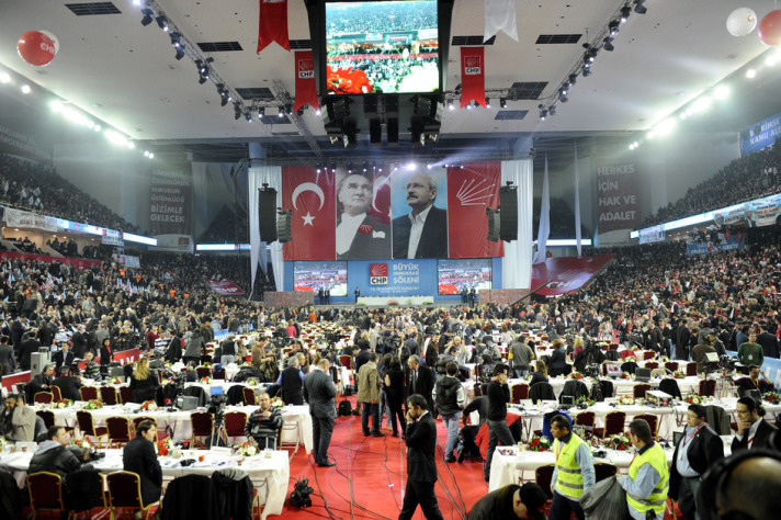 CHP Kurultay'ından ilginç görüntüler