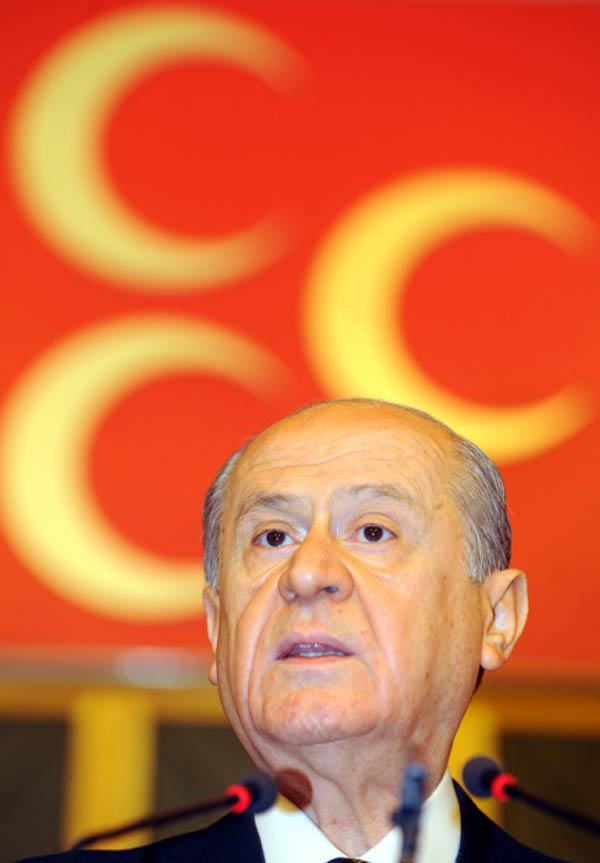 Bahçeli Erdoğan'a rest çekti!