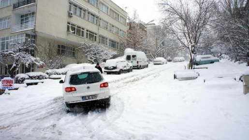 Başkent beyaz esarete teslim