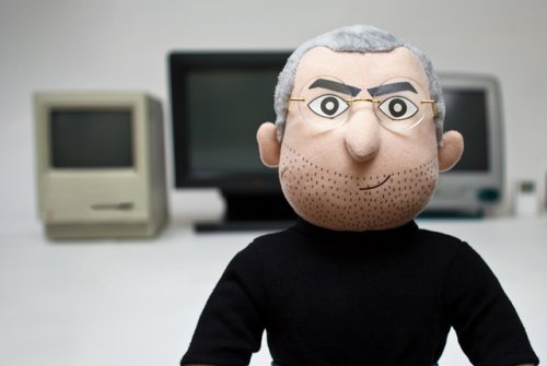 Steve Jobs oyuncak oldu!