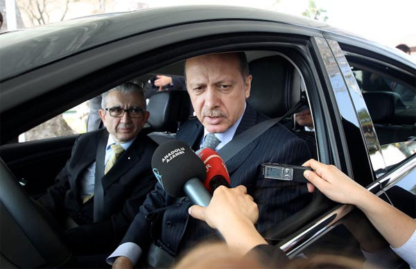 Erdoğan direksiyon koltuğunda