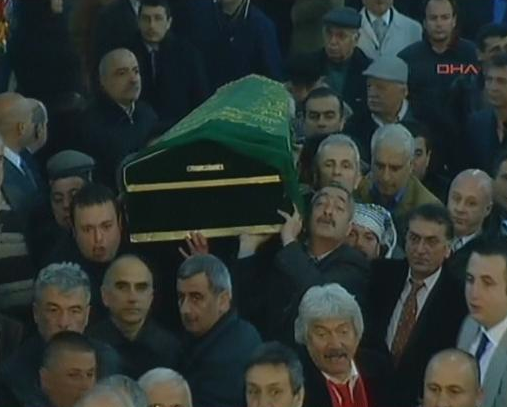 Medine Haberal'ın cenazesine büyük katılım