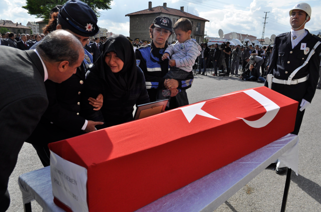 Şehidimiz gözyaşları içinde böyle uğurlandı!