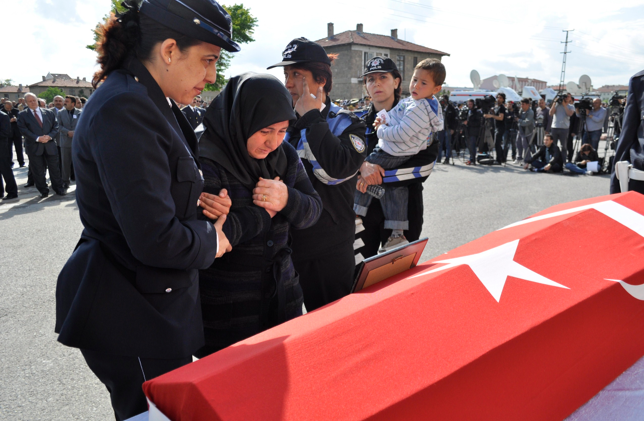 Şehidimiz gözyaşları içinde böyle uğurlandı!