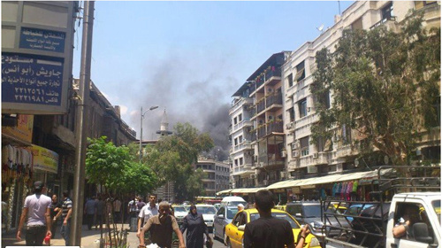 Şam'da çok şiddetli patlamalar
