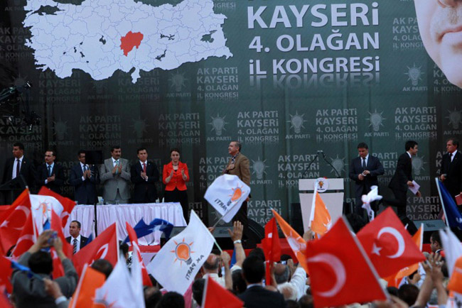 Erdoğan'a Kayseri'de çoşkulu karşılama