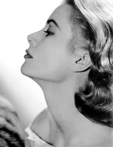 Grace Kelly yeniden hayat buluyor