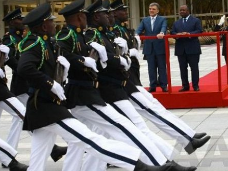Cumhurbaşkanı Gül'den Gabon'lu balıkçıya tekne!