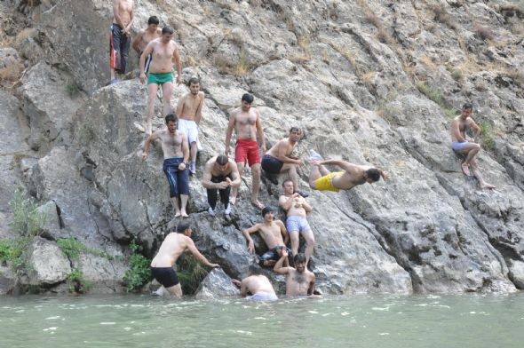 Burası da Hakkari'nin denizi...