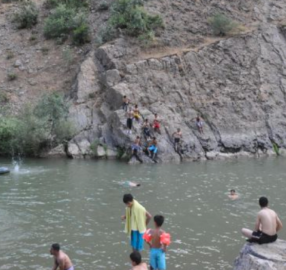 Burası da Hakkari'nin denizi...