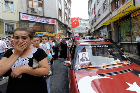 Şehitlerimiz sonsuzluğa böyle uğurlandı!