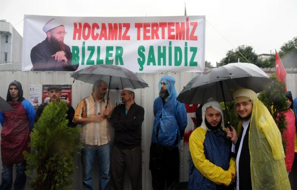 Binlerce kişi Cübbeli Hoca için toplandı