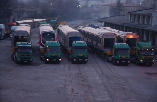 Marmaray'ın ilk vagonları geldi