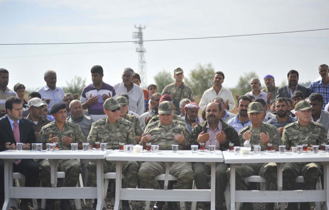 Genelkurmay Başkanı Özel Akçakale'de