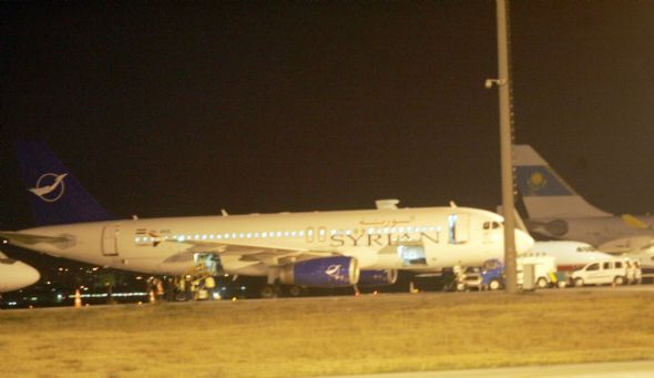 Suriye uçağı Ankara'ya indirildi