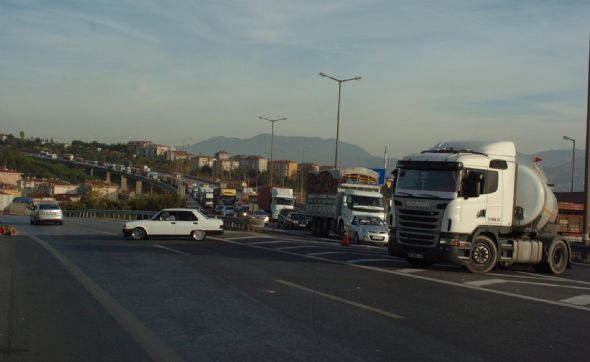 TEM'de çıldırtan yoğunluk