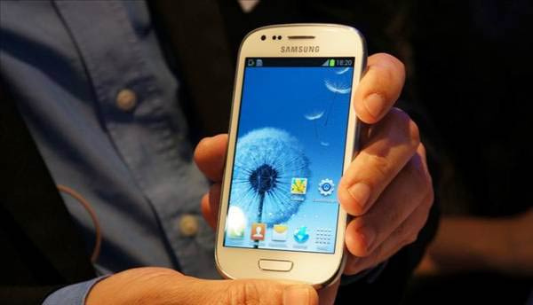 Galaxy S3 Mini tanıtıldı