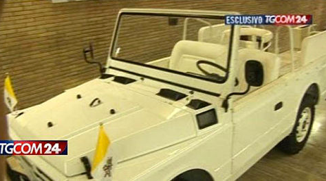 Suikast sırasında Papa'nın içinde bulunduğu o araç!