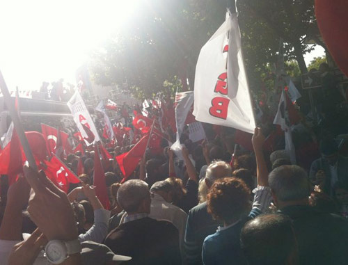 Ankara'da gergin yürüyüş!