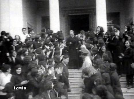 Atatürk'ün ilk kez ortaya çıkan fotoğrafları!