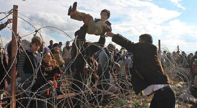 Suriye'den yalınayak kaçış