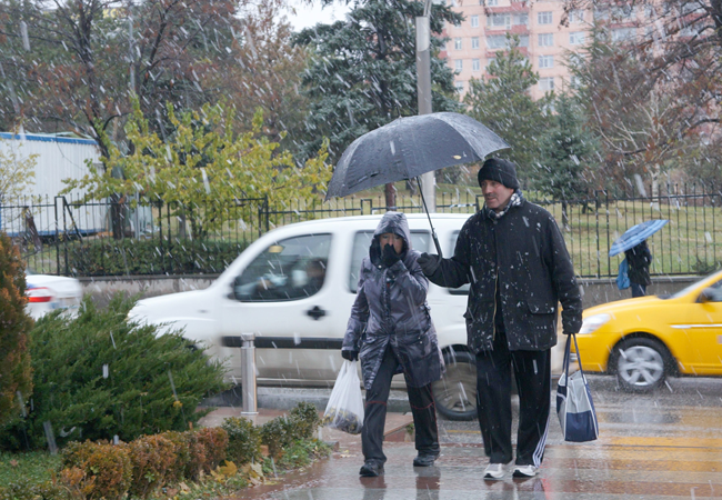 Ve Başkent kara teslim!