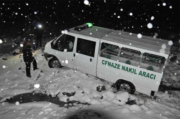 Siverek'te feci kaza: 4 ölü