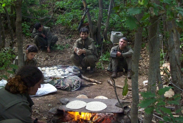 İşte teröristlerin sefil hayatı