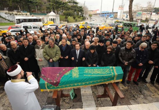 Şenay Yüzbaşıoğlu son yoluluğuna uğurlandı