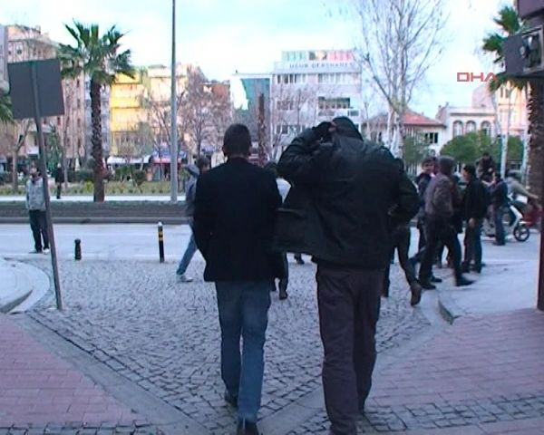 Depremin sarstığı Çanakkale'den ilk görüntüler