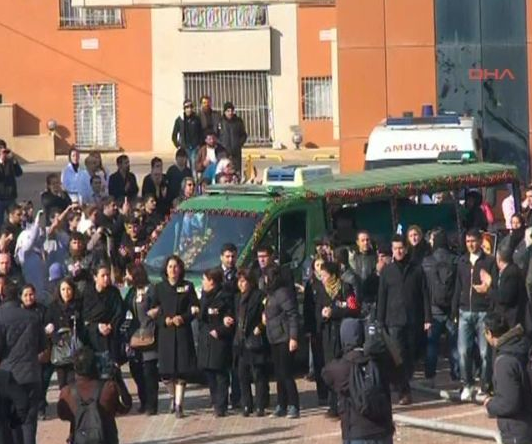 3 PKK'lı kadının cenazesi hastaneden alındı