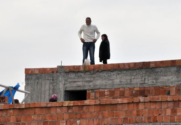 Babayı intihardan vazgeçiren titreme