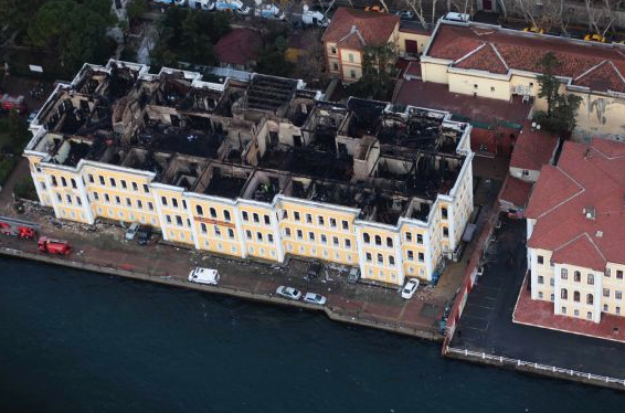 Yangın sonrası Galatasaray Üniversitesi