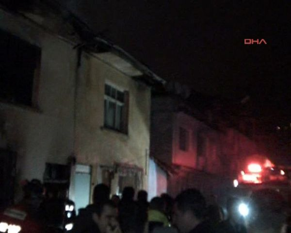 Bursa'da facia: 2'si çocuk 3 ölü