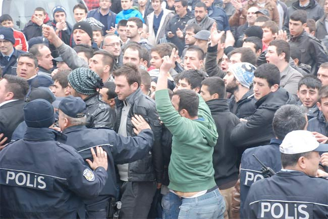 BDP heyetine Sinop'ta protesto