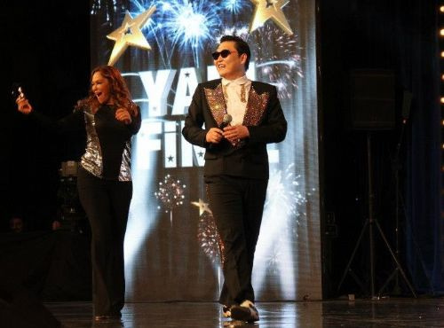 PSY ile Hülya Avşar Gangnam yaptı