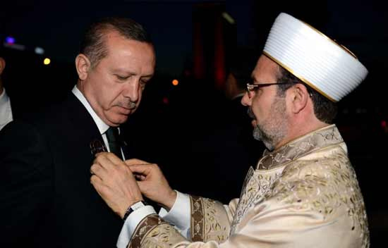 Erdoğan'a Kutlu Doğum hediyesi