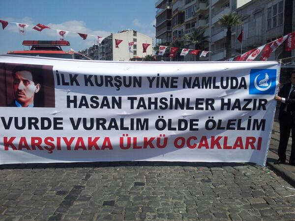 MHP'lilerden 'Ne çektin Tayyip' pankartı!
