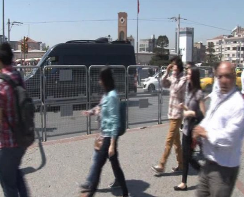 Taksim Meydanı'nda neler oluyor böyle?