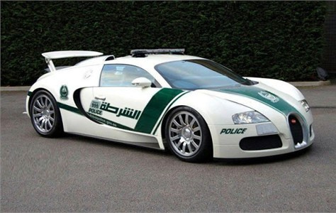 Dubai polisi Bugatti Veyron aldı