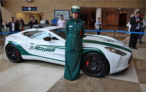 Dubai polisi Bugatti Veyron aldı