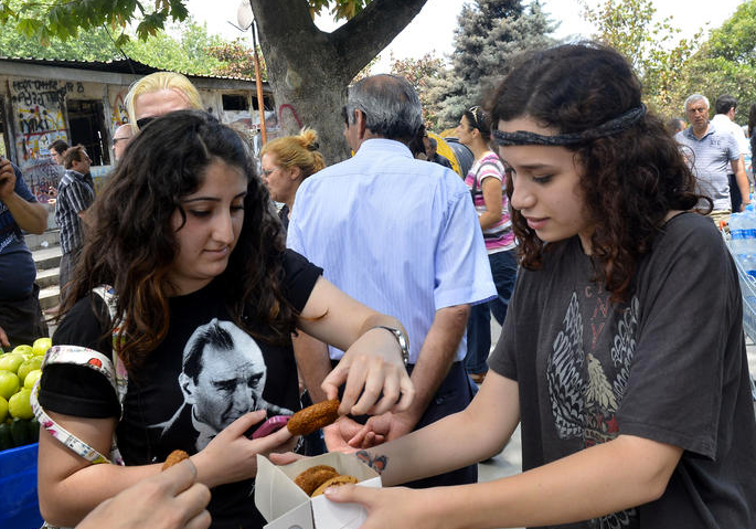 Taksim Gezi Parkı'nda şu an!