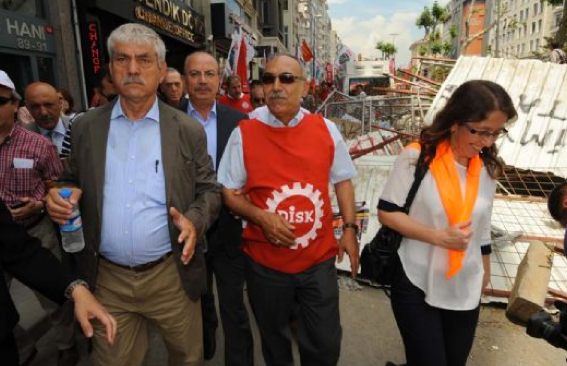 Sendikalar Taksim'e yürüdü!