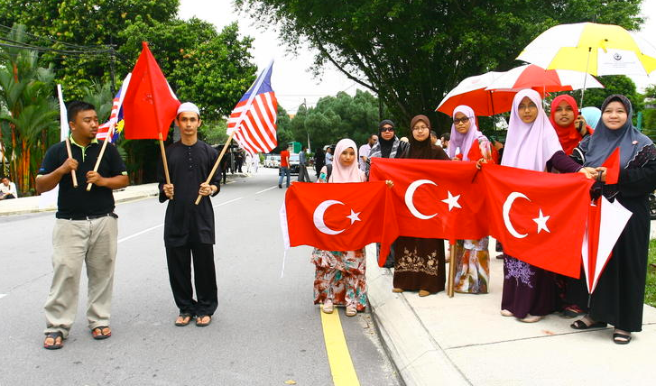 Malezya'dan Türkiye'ye destek mitingi