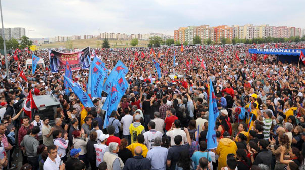 Ethem Sarısülük son yolculuğuna uğurlanıyor...