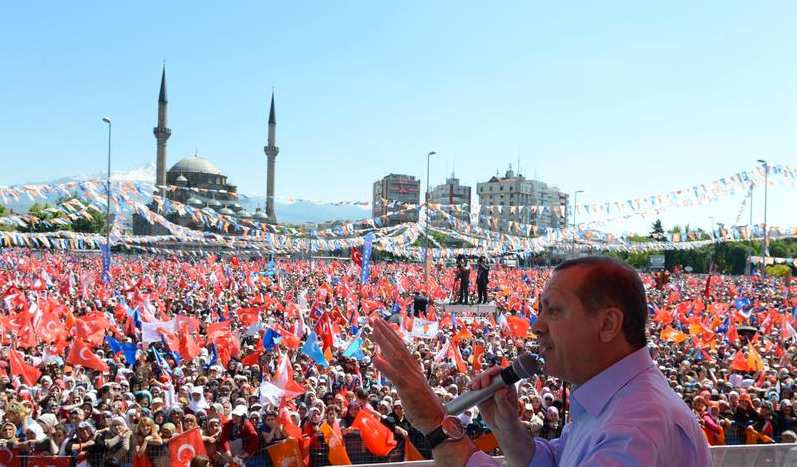 Başbakan'ın Kayseri mitingi coşkulu geçti...