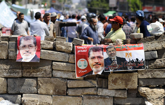 Kahire'de Mursi'ye destek mitingi