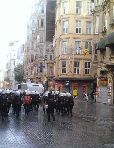 Taksim'de polis müdahalesi