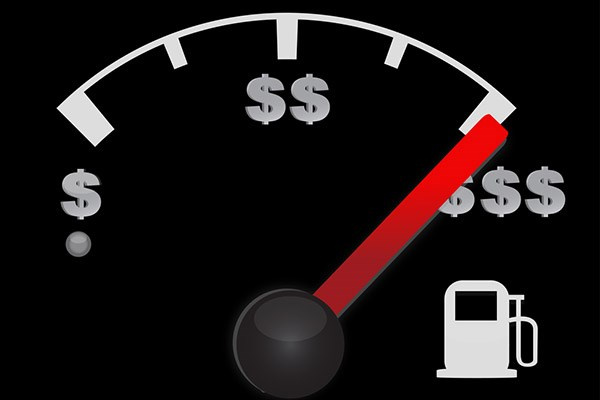 En pahalı benzini kullanan ülkeler